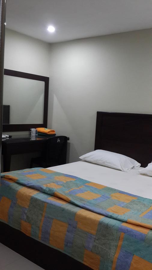 Leon Inn Jodoh Square Batam Εξωτερικό φωτογραφία