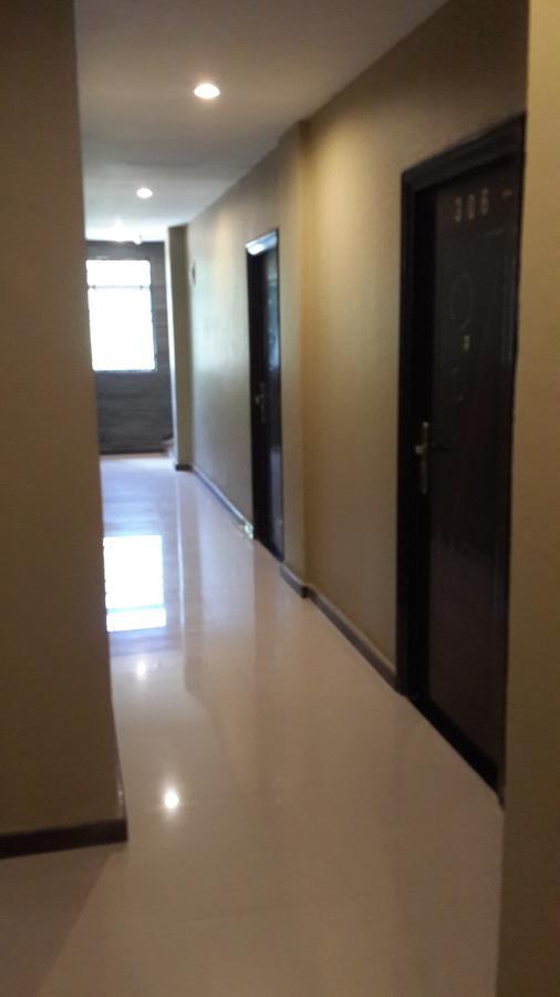 Leon Inn Jodoh Square Batam Εξωτερικό φωτογραφία